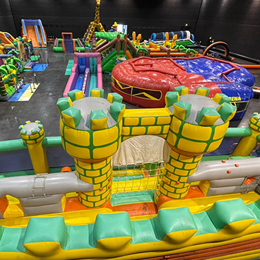 Indoor Inflatable Trampoline Park