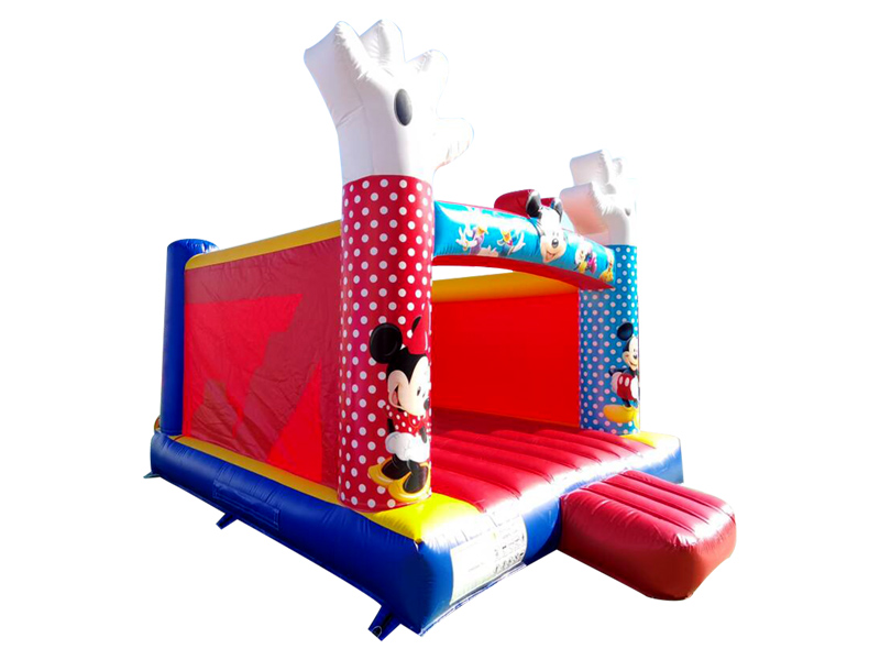 indoor bounce house