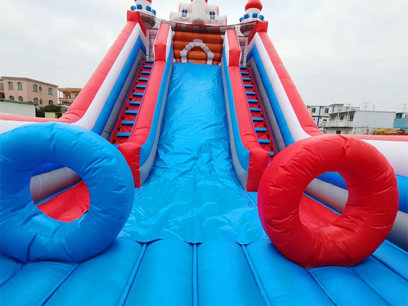 blow up bounce house