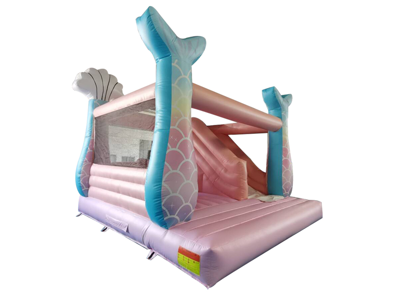 outdoor bounce house