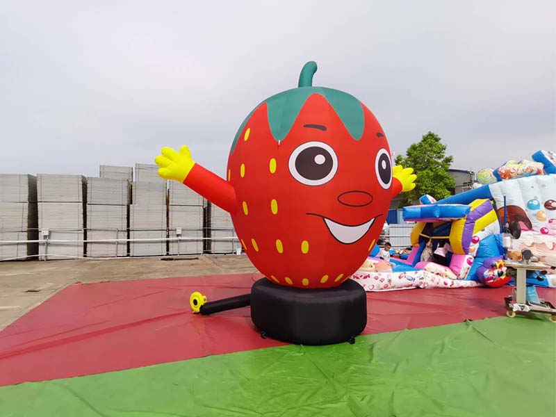 inflatable strawberry model for event decoration