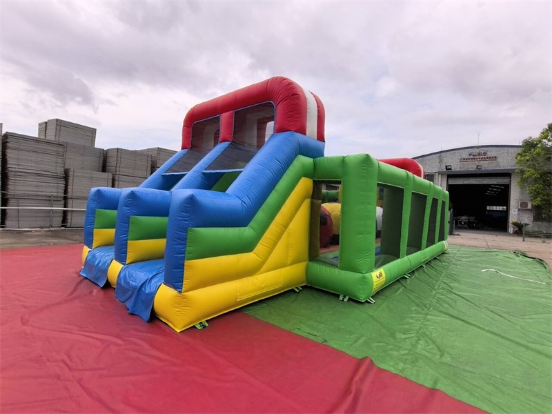 Outdoor adventure battlefield Fun inflatable wipeout game