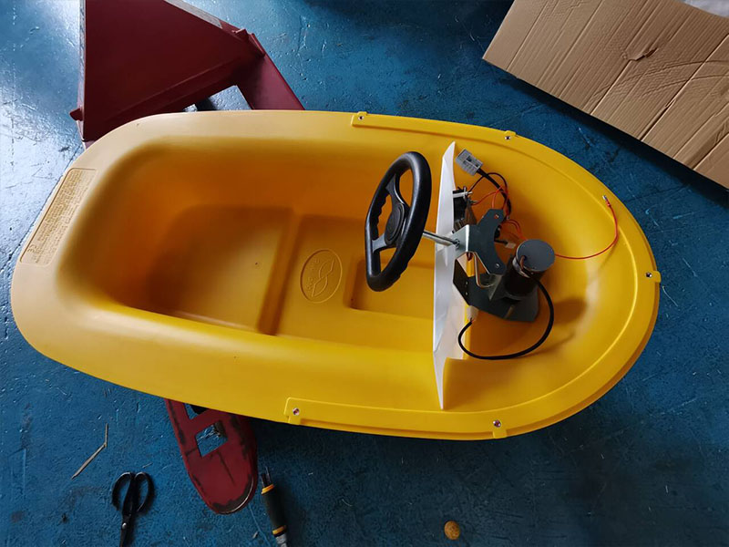 family fun inflatable boat