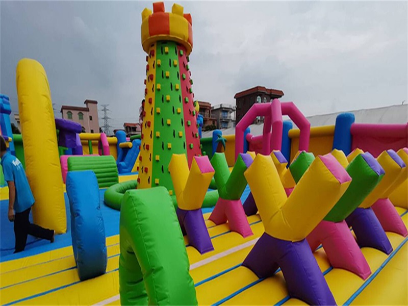 Adult kids party inflatable amusement park