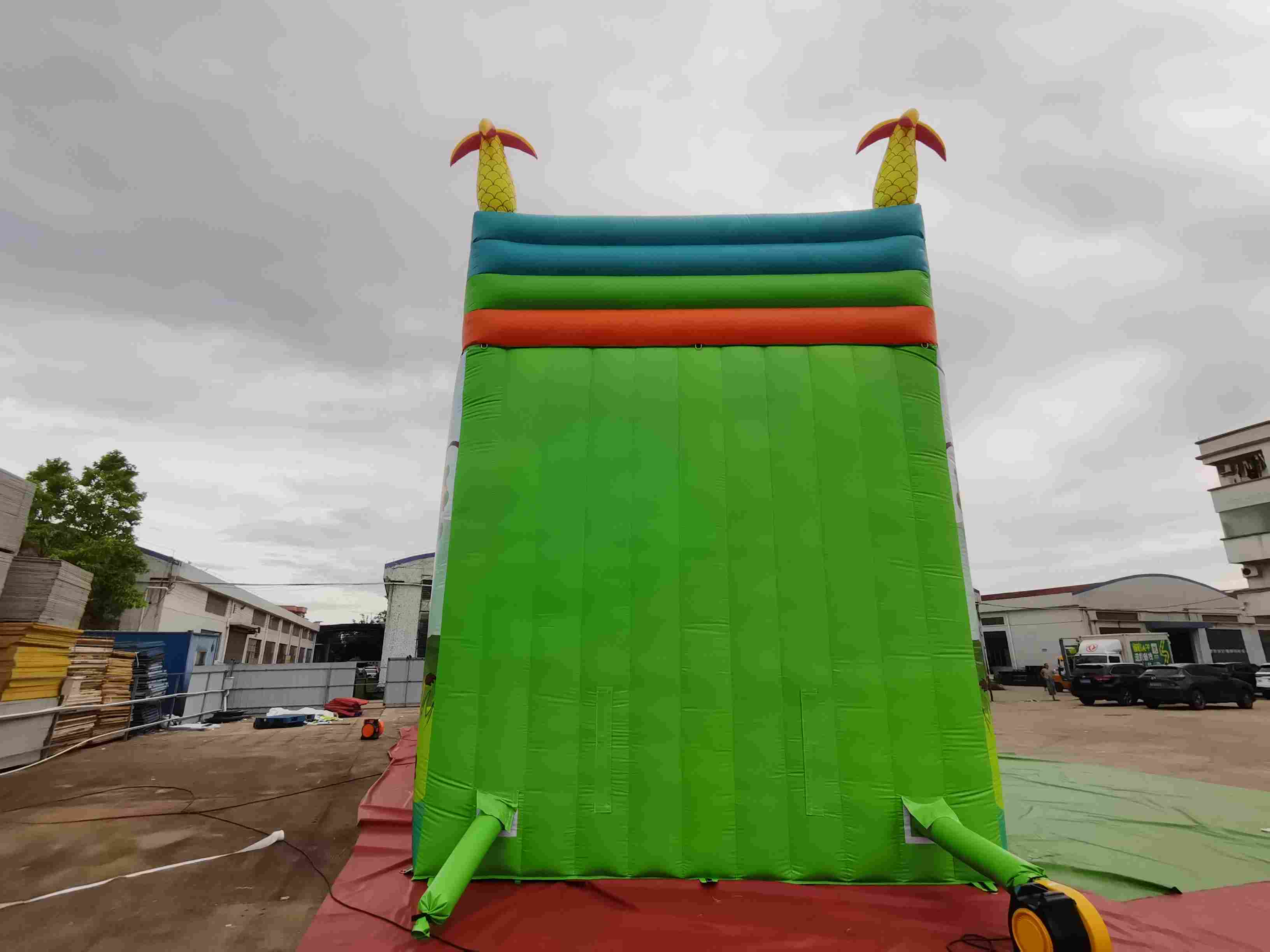 outdoor inflatable slide