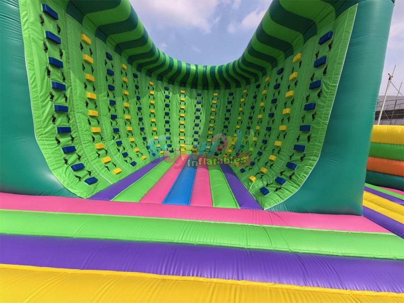 OEM/ODM Giant Adult Inflatable Playground Amusement Park